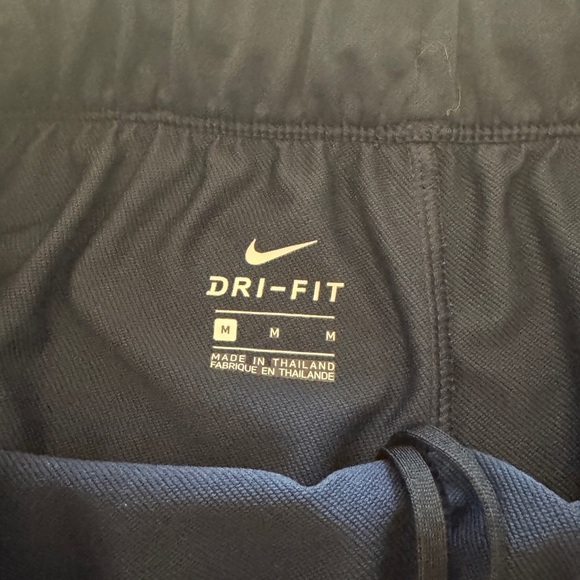 NIKE | Dry Fit Athletic Brief Lined 2 Tone shorts 
Sz Medium Blue - Picture 2 of 5